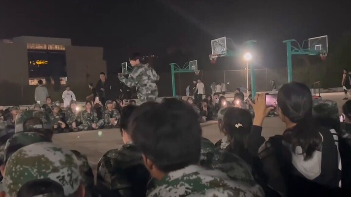 Freshman military training performance XG-GRL GVNG