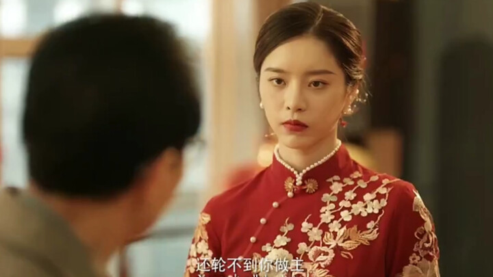 Ngày cưới, bố mẹ bạn gái đổi ý đòi 500.000 tệ tiền sính lễ, chú rể tức giận liền “cướp” luôn phù dâu