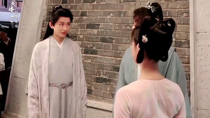 Li Xiaohua: My clothes got torn—torn, torn, torn… Cheng Yi and Fu Shiqi’s “Lotus Pavilion” behind-th