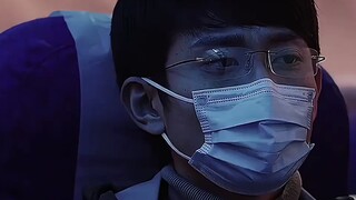 重伤的小麦睡着，机组上的人想方设法将其唤醒 "