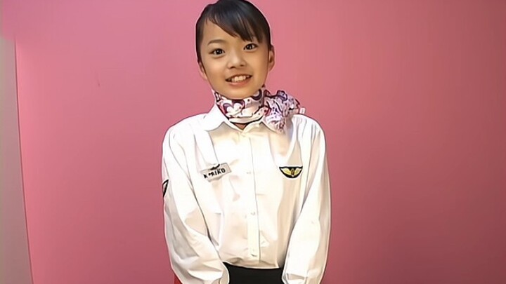 Người đẹp Nhật Bản dễ thương Hexi... biểu diễn dạy nhảy
