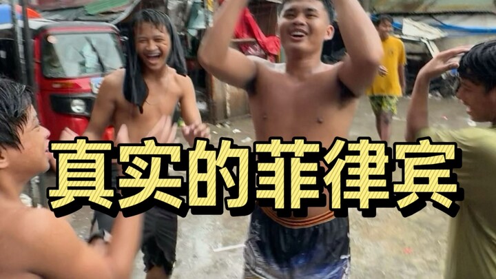 الأغنياء يأكلون الدجاج المقلي، والفقراء يأكلون النفايات.. هذه هي الفلبين، الدولة التي تشهد أكبر فجوة