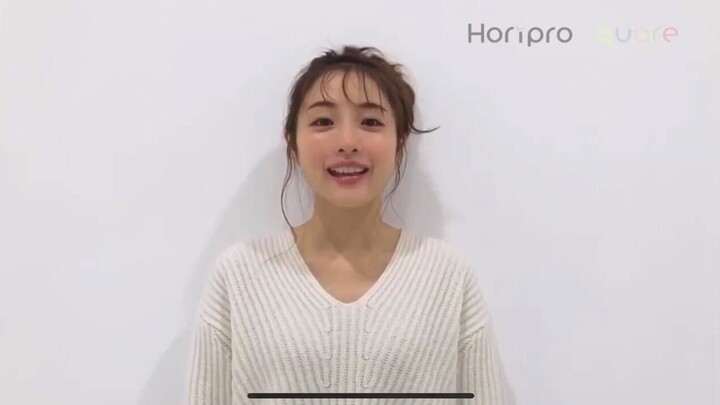 【Ishihara Satomi】Chúc mọi người năm mới vui vẻ!