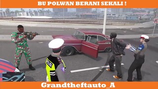 BU POLWAN SANGAT BERANI YA GES !