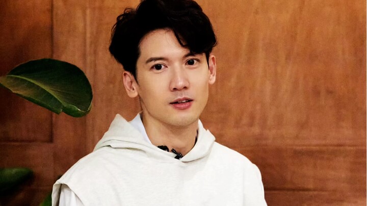 [Kenny Kwan] Một nữ ngôi sao đến từ Hồng Kông rất thân thiết với bạn thân của mình!