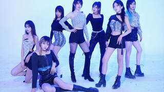 [Versi lengkap dari tarian grup] Kakak Leng Yan [ular]