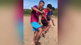 Trả lời  có ai muốn vào hong bongda Soccer football thethao cliphai haihuoc thuanrom fyp foryou xuhuong