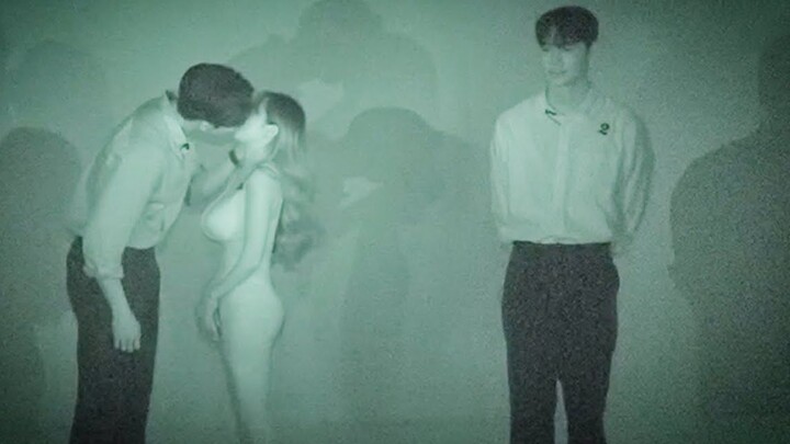 [Love Test] An alternative blind date between two men and one woman in a dark room