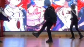 ไอดอลที่สมบูรณ์แบบอย่าง HiMERU รับมือกับอุบัติเหตุบนเวทีอย่างไร
