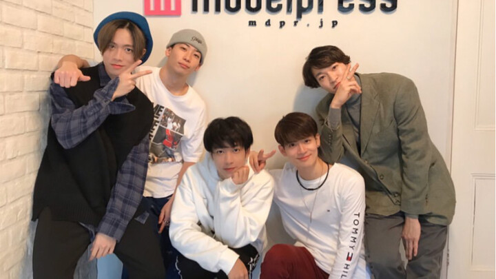 【WARPs UP】Zando, Limaru, Lang Yi, Mingjun, SHORI – Năm người trình diễn “All the Way” của Craig Davi