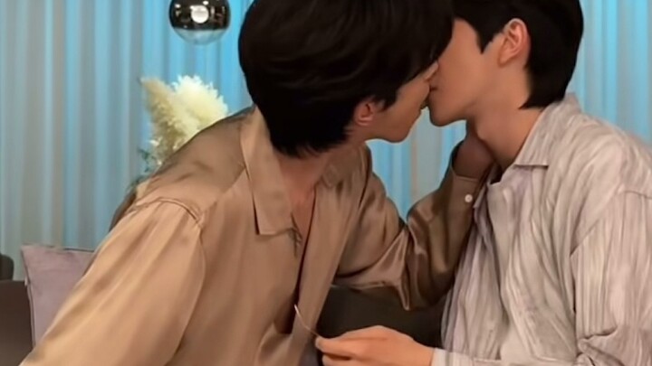 Green Grape Kiss full episode