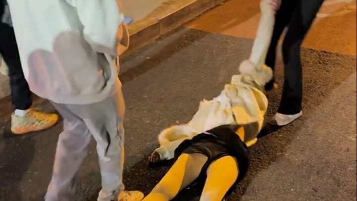 ถ้ารู้สึกชีวิตแสนทุกข์ ลองมาดูพวกเธอสิ...