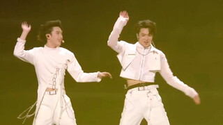 They're just too good at dancing!