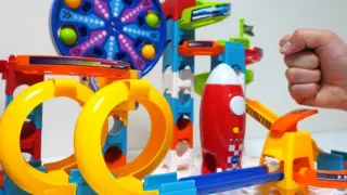 Interesting building block rotating track marble assembly toy! There is also an automatic spinning p