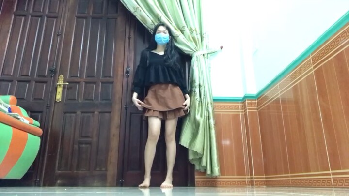 Nai vàng ngơ ngác