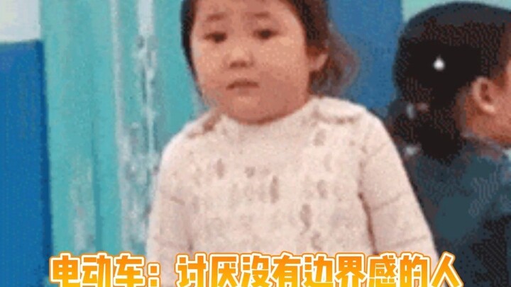 Xe điện: “Vừa bị tuyết ướt hết người đã bực rồi!” #HàiHước