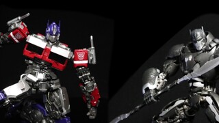 [Transformers] Redefining assembly models? Optimus Prime & Optimus Prime (Captain Gorilla) Transform