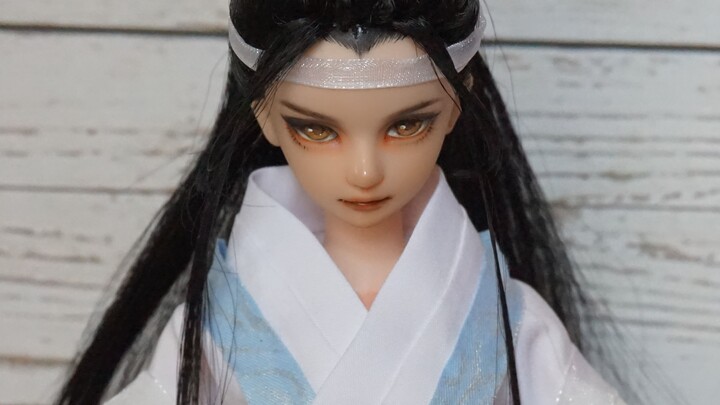 [Doll Modification] Transforming a budget doll into teenage Lan Wangji (a major gender-bending makeo