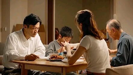 Một gia đình như vậy, liệu có cần tiếp tục duy trì nữa không?