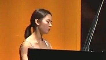 Lang Lang's wife Gina drops Hungarian Rhapsody No. 2