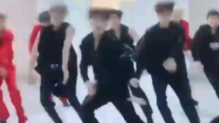 South Korean rap group Seventeen is still rapping during the MV! Is Hoshi's voice still okay?