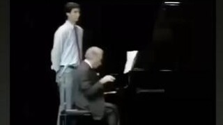 ดูทีไรก็หัวเราะทุกที