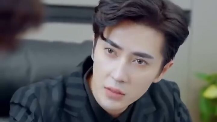 พ่อของผมคือประธานพันล้าน หลินจือ