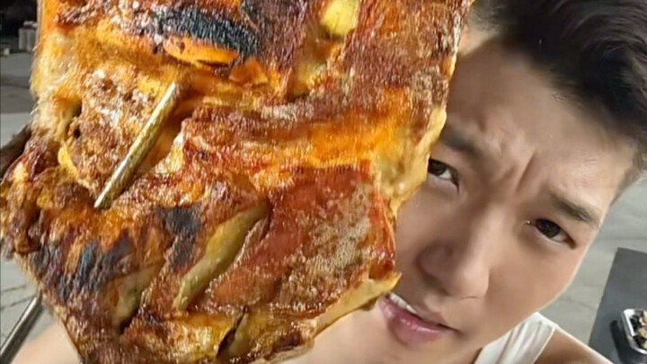 Sajikan iga domba panggang untuk memanjakan perut di musim gugur—makanan lezat hadir bersama kita se