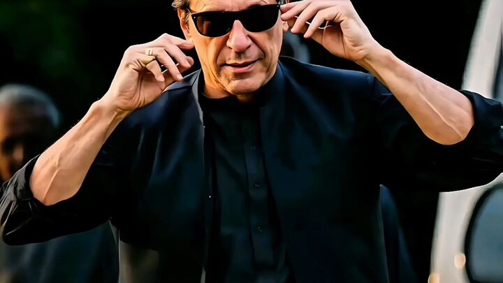 Imran Khan editing video