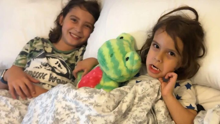 يبغى صديق للضفدع فاعطيته اصدقاء لن ينساهم!