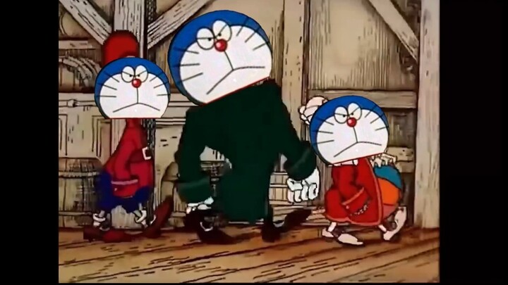 Doraemon walking