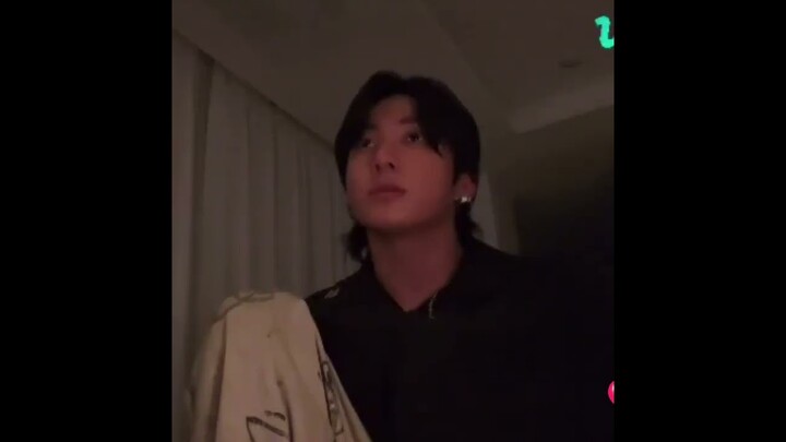 Jungkook really stressed because his TV not is  working #jungkook #bts