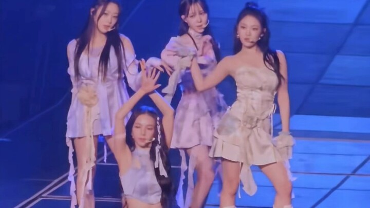 aespa thirsty all members dance mirror for their own use