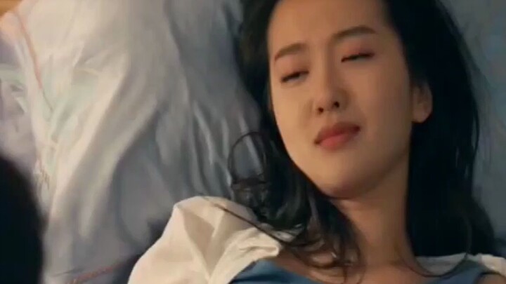 女孩因失恋把自己灌醉，谁知被暗恋者占了