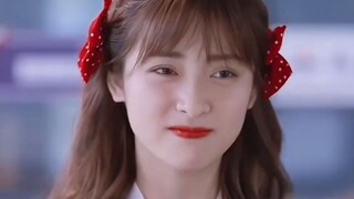 يُقال إنه عندما كانت تتدرب، كان الجميع يصطفون ليخدعوا وينظروا إليها!