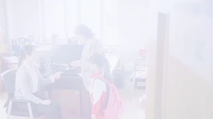 Azure Hills in the Moonlight, Like a Dreamy Painting: This Girl Is a Natural Prodigy—She’s Had X-Ray