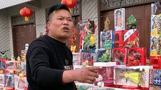 Nowadays, ring toss stall owners all seem to have the ability to remember everything at a glance.