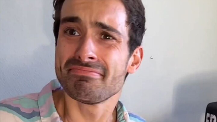 Đừng nuôi bất kỳ ảo tưởng nào về việc làm bữa sáng cho các nhạc sĩ, họ thực ra thì…