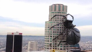 [Old Cannon] Mutated spiders grow rapidly by eating humans. When they see tall buildings, they climb