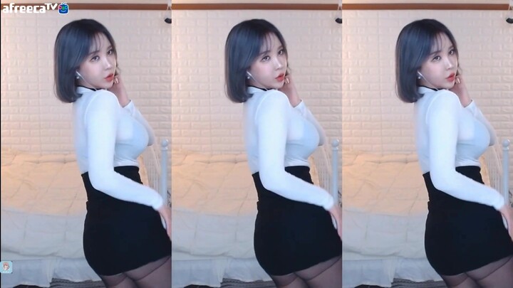 Korean female anchors dance hotly. They actually eat so well.