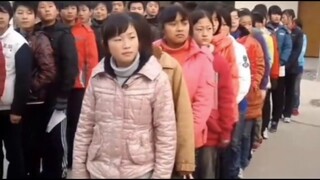 Waktu jaman 80an dan 90an masih sekolah, mereka bakal sembunyi di toilet setiap kali denger musik in