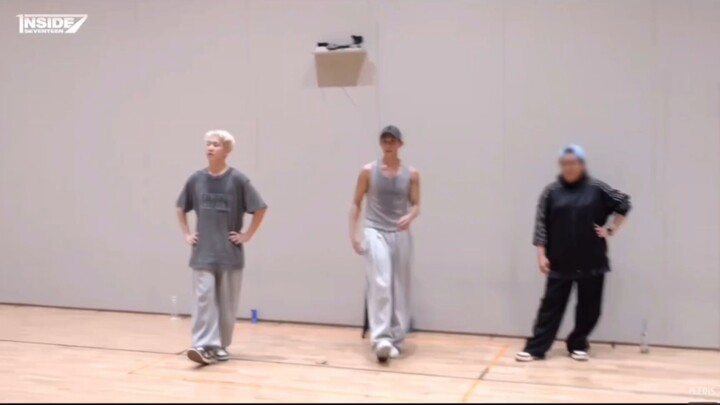 Thầy Quyền đã lên sóng, cảm nhận được khí chất người anh trai của Hổ Tử.