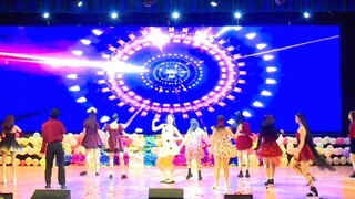 【IZ*ONE】Campus Bank Panorama versi 12 anggota dari grup super powerful yang menampilkan tarian cover