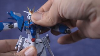 Hình dáng đẹp hơn! Giá đắt hơn! Bandai MR Soul Ascension Freedom Gundam Mobile Suit Gundam SEED FREE