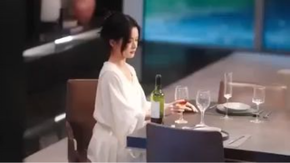 40.CEO มองซินเดอเรลล่าเป็น ตุ๊กตาบนเตียง มา 3 ปี แต่หลังจากการหย่าร้างเขากลับมาจ