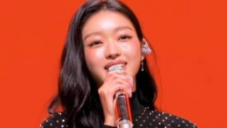 วิดีโอการแสดงสดของ YooA กับวงดนตรีในเพลง "Selfish" ถูกเปิดเผยแล้ว!