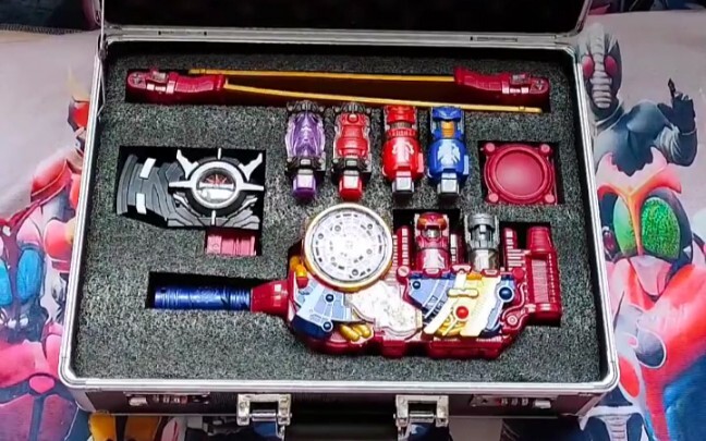 Card surface to fight Kamen Rider Build Evol Evolution Driver E Total Transformation Belt Storage Bo