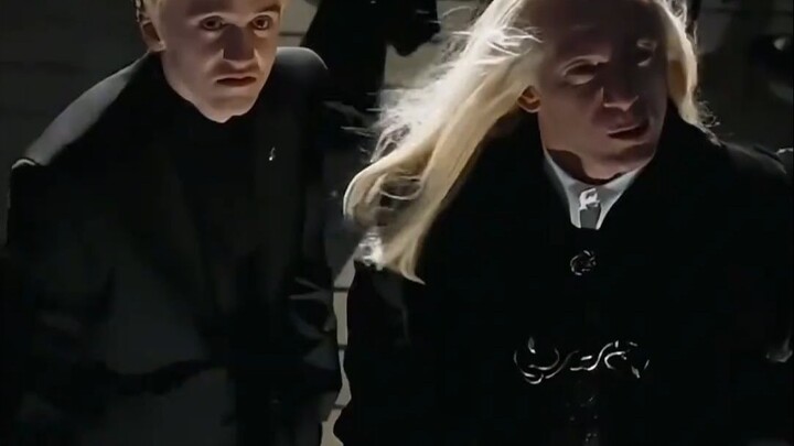 Malfoy: Tôi cũng muốn chiếc Chổi Lửa