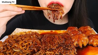 ASMR NẤM JJAJANG ENOKI CAY, BẠCH TUỘC CON, CHAPAGHETTI DẦU TRUFFLE 1