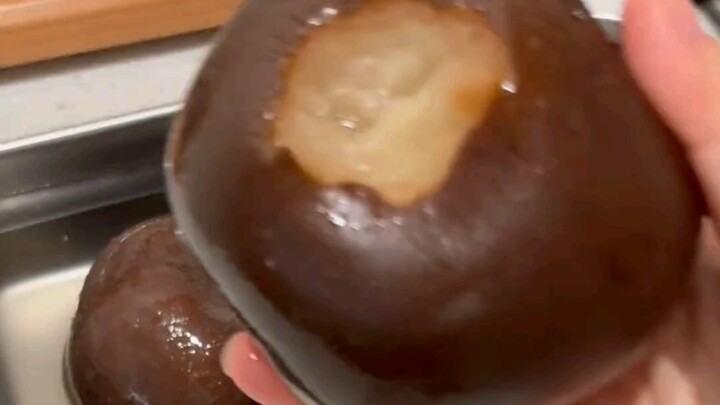 The God of Frozen Pears is Back!! #FrozenPears #HowToMakeFrozenPears #AuthenticWayToEatFrozenPears #